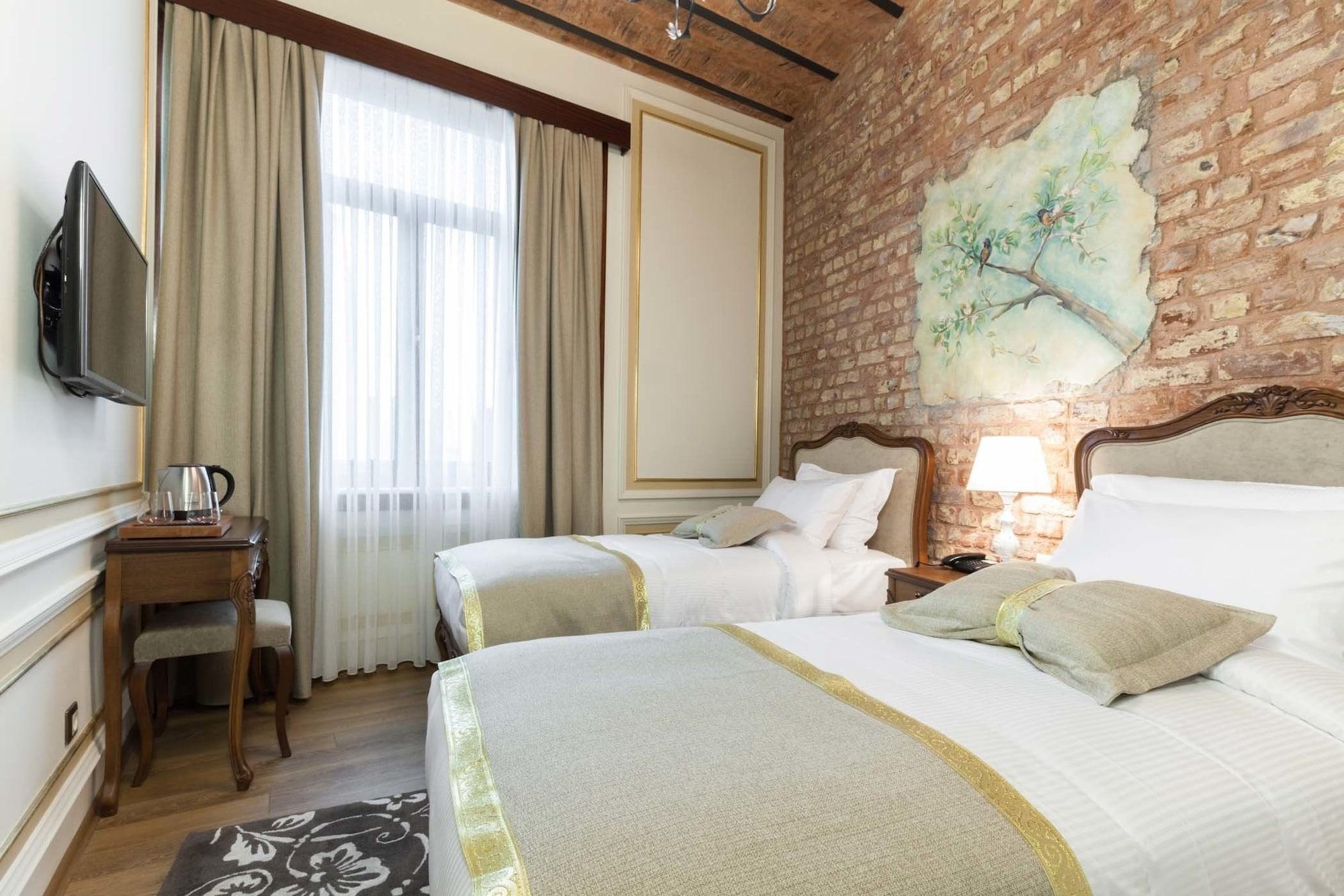 Otel Pera Parma İstanbul